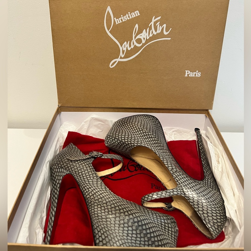Christian Louboutin Lady Daf 160 Cobra Pumps - Size: 39.9 EU